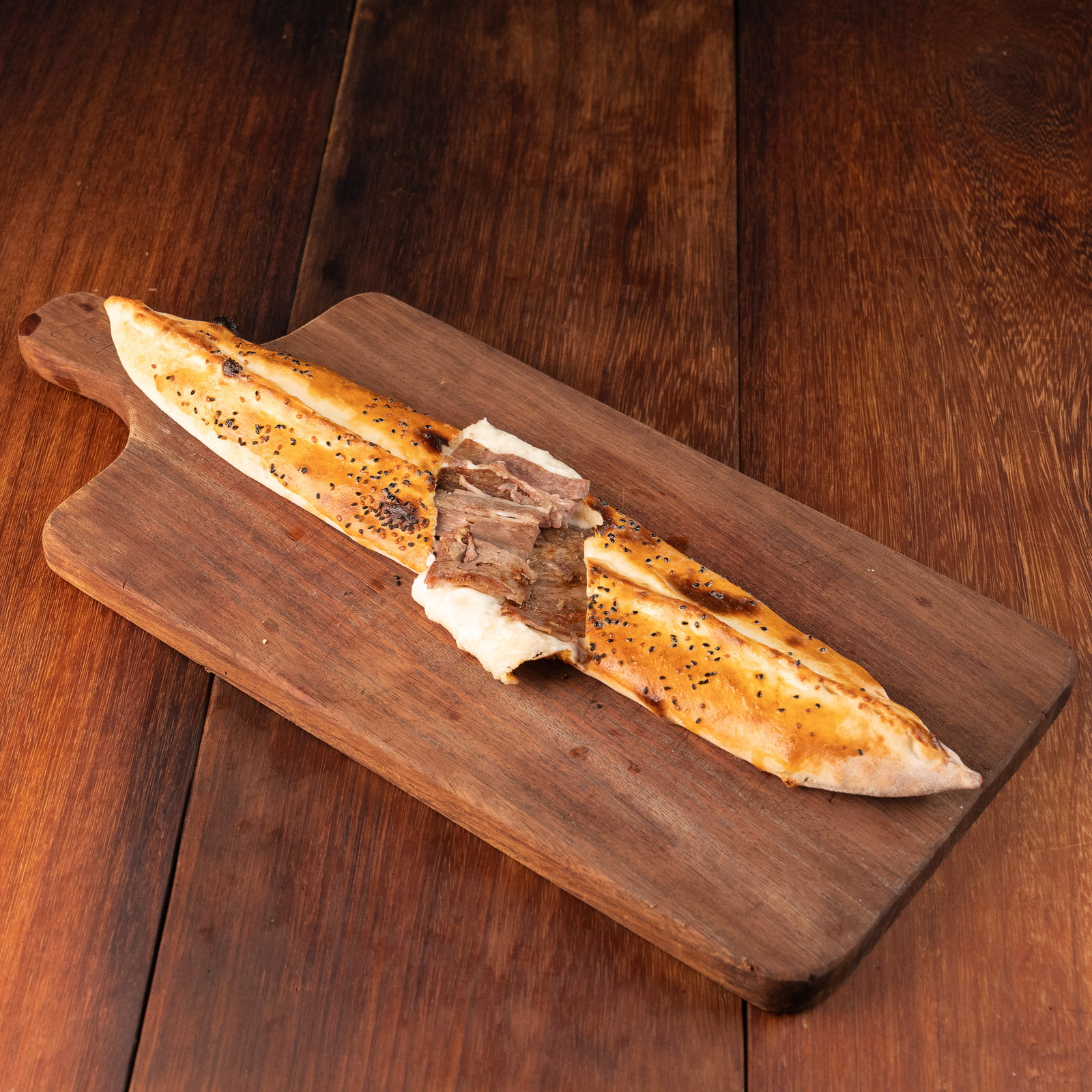 Beef Doner Pide