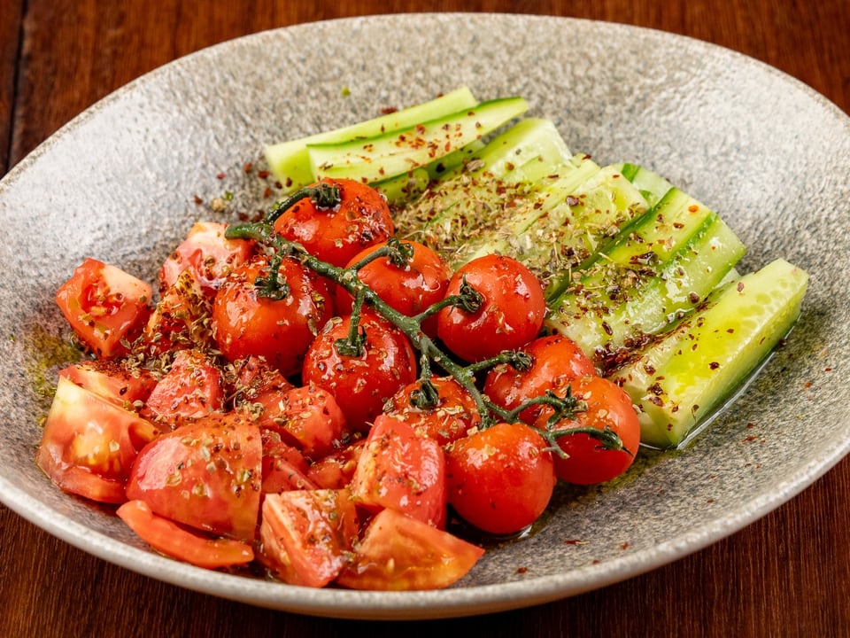Tomato With Cucumber