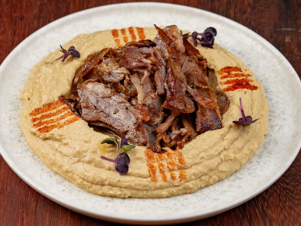 Hummus with Beef Doner